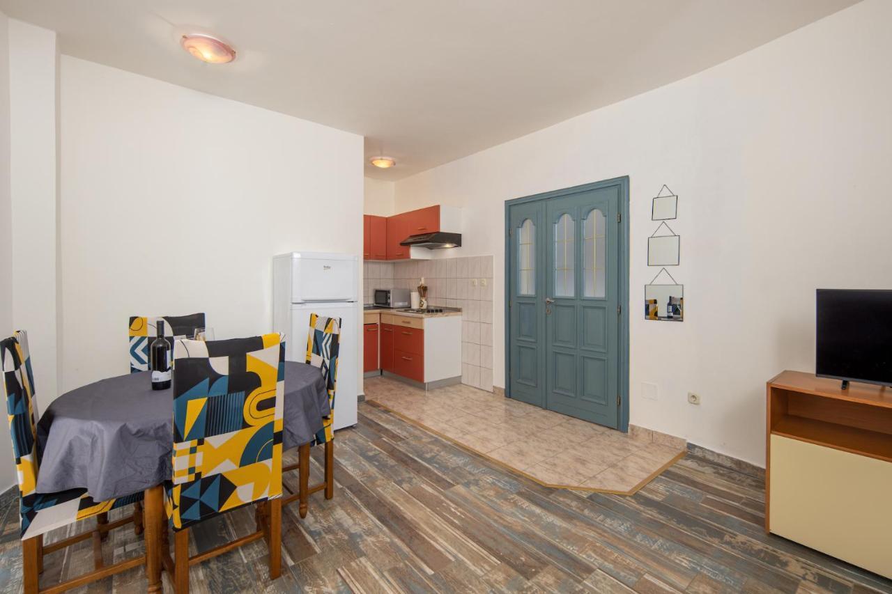 Apartment Sandra Supetarska Draga Exterior photo